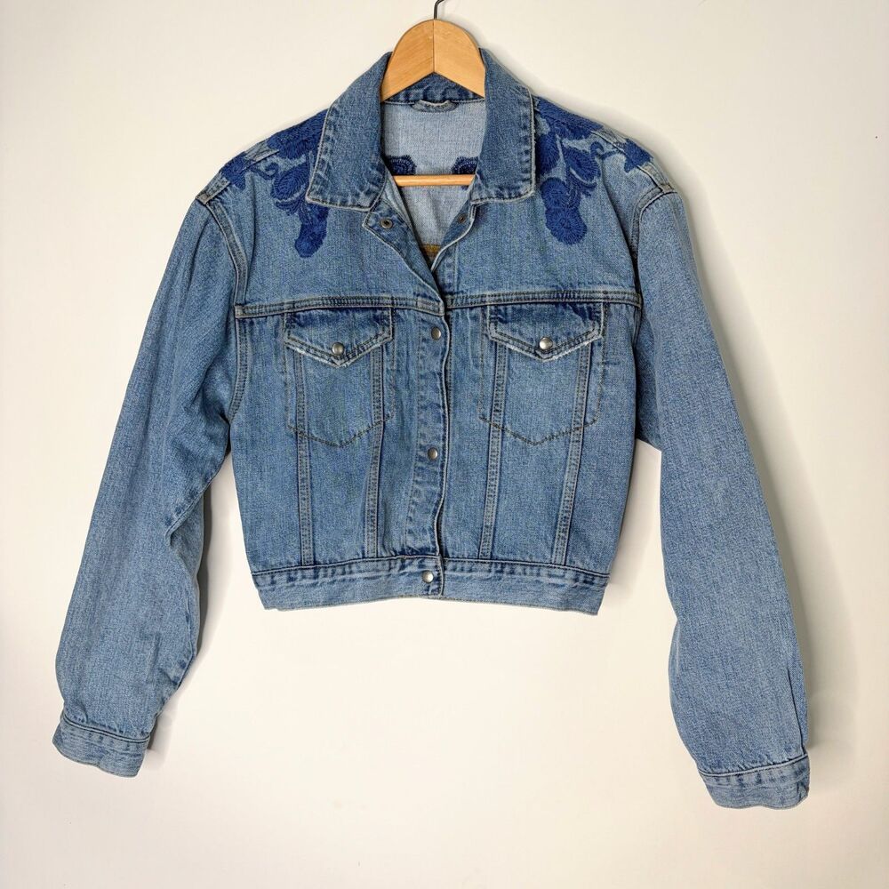Free People Cinched Back Denim Jean Jacket Embroidered Floral Cropped Women S